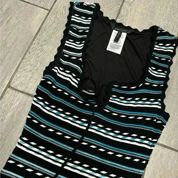 BCBG MAXAZRIA Knitt Bodycon Dress Size Small - Picture 4 of 5
